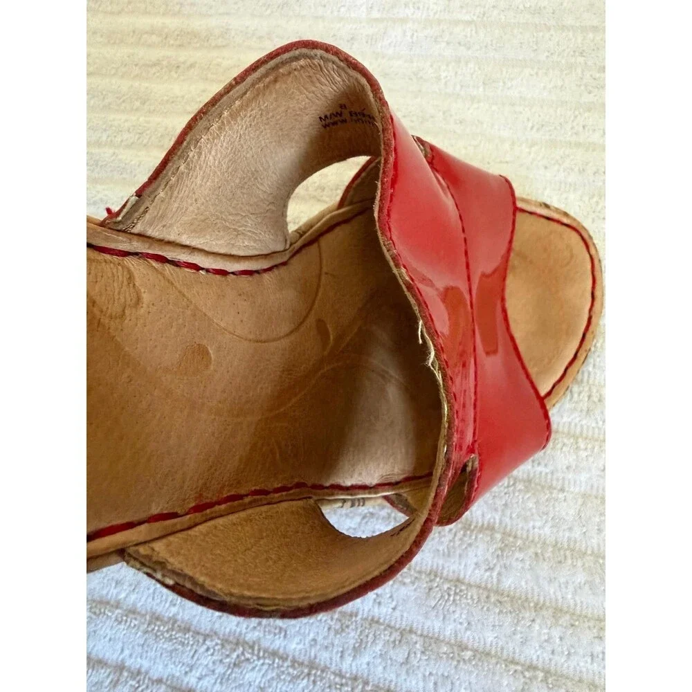 Born Women’s Red Patent Leather Wedge Slide Sandals Size 8 M